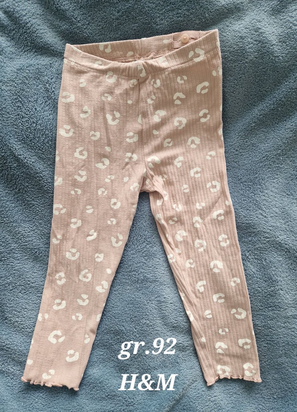 H&M Collant & Leggings: H&M Leggings grösse 92 Leo – Usato da Heimberg venduto da Eleanor20