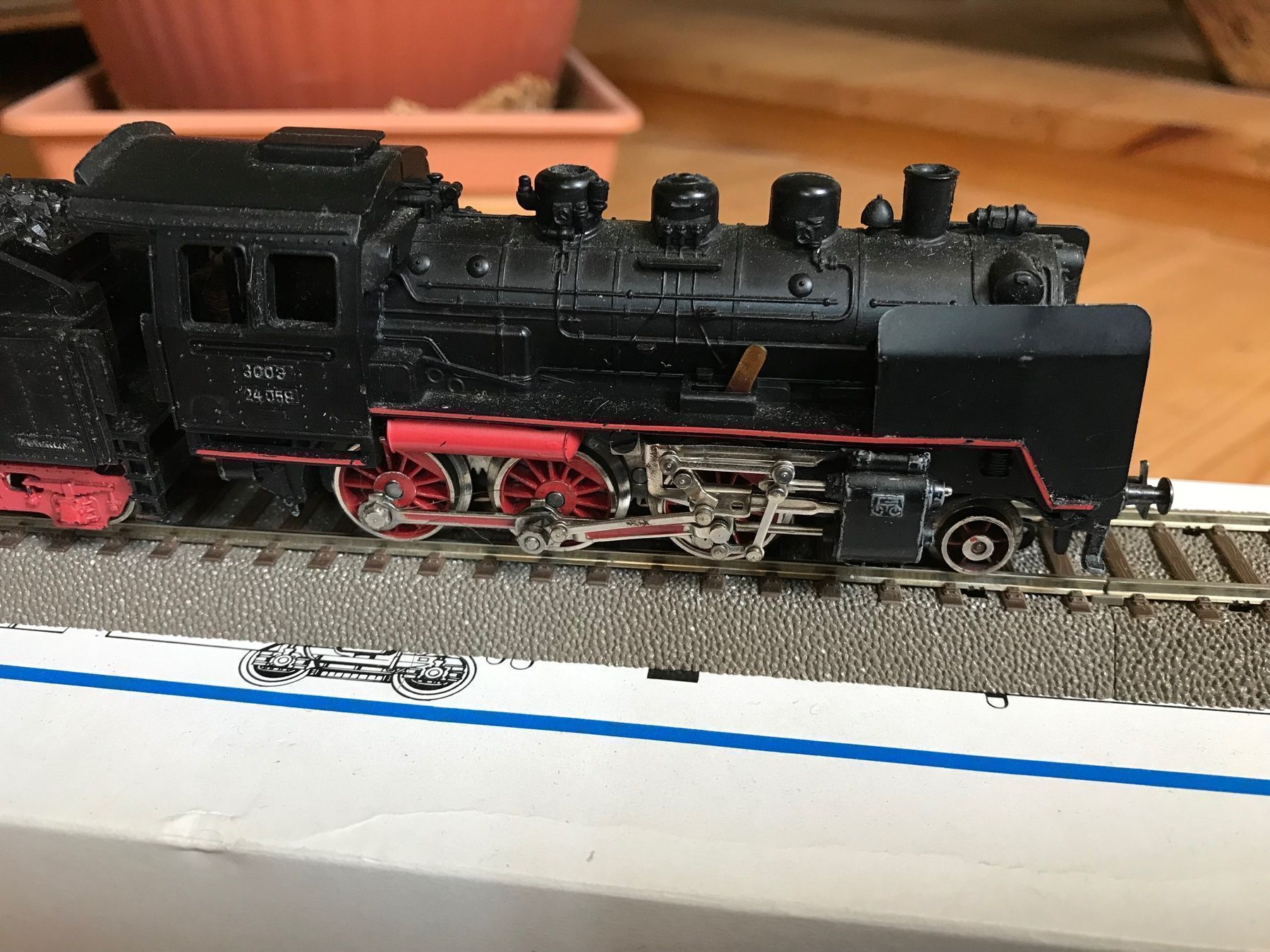 Märklin Modellini di ferrovie: märklin 3003, dampflok BR 24058 – Usato da Liestal venduto da ozo2005 2