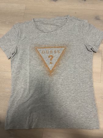T-Shirt Guess grau mit orangenem Glitzer M neu