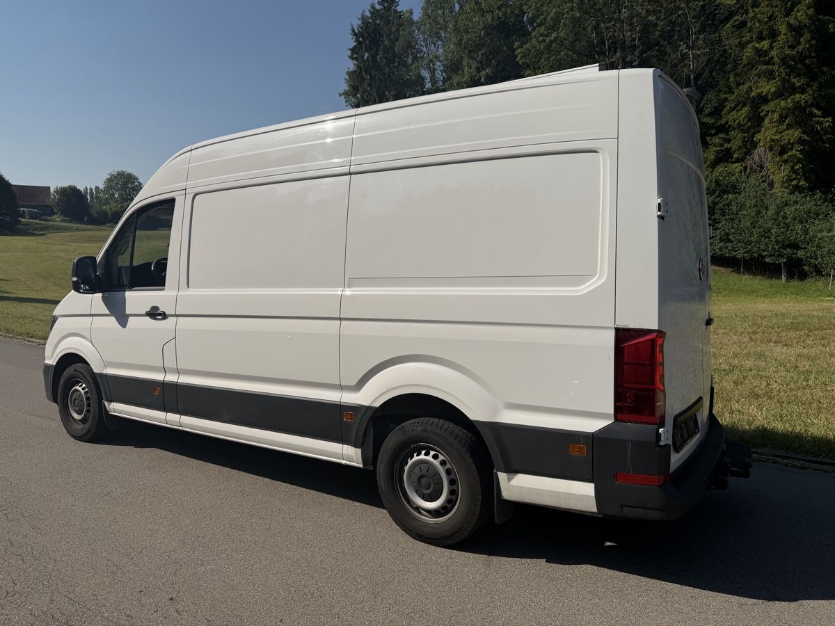 VW Veicoli commerciali: VW Crafter Kasten weiss mit Sortimo Ausbau – Usato da Amriswil venduto da BurOez 1