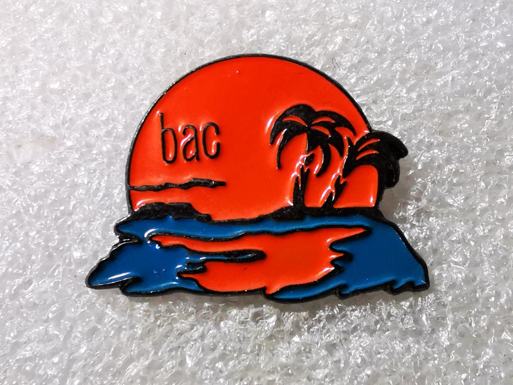 Placchette & Badge: Ansteckpin 38: bac – Usato da Oppligen venduto da Pin-Fall-Shop