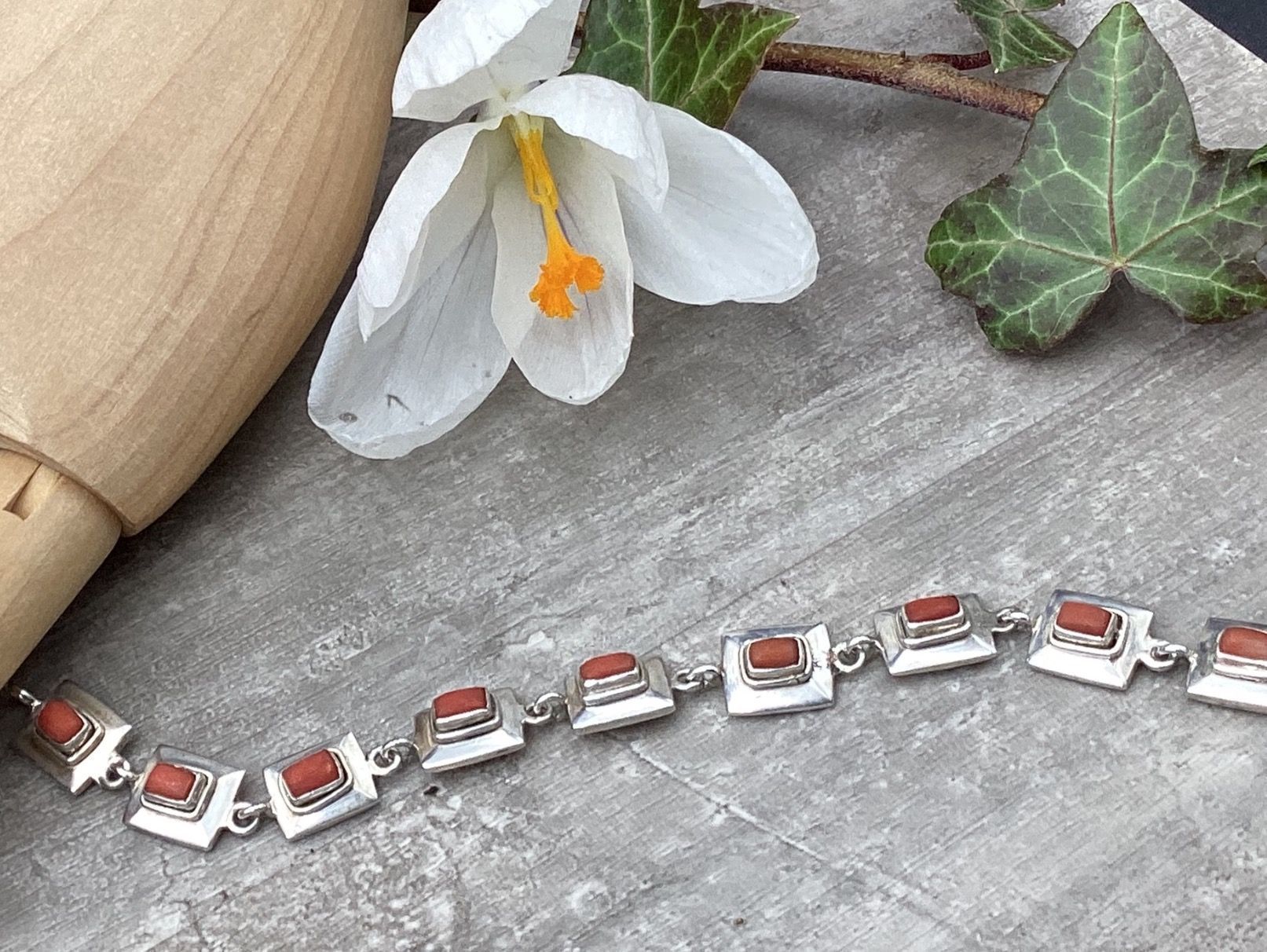 Bracciali & Braccialetti: Bracelet en argent et corail – Usato da Agiez venduto da Beve15 2
