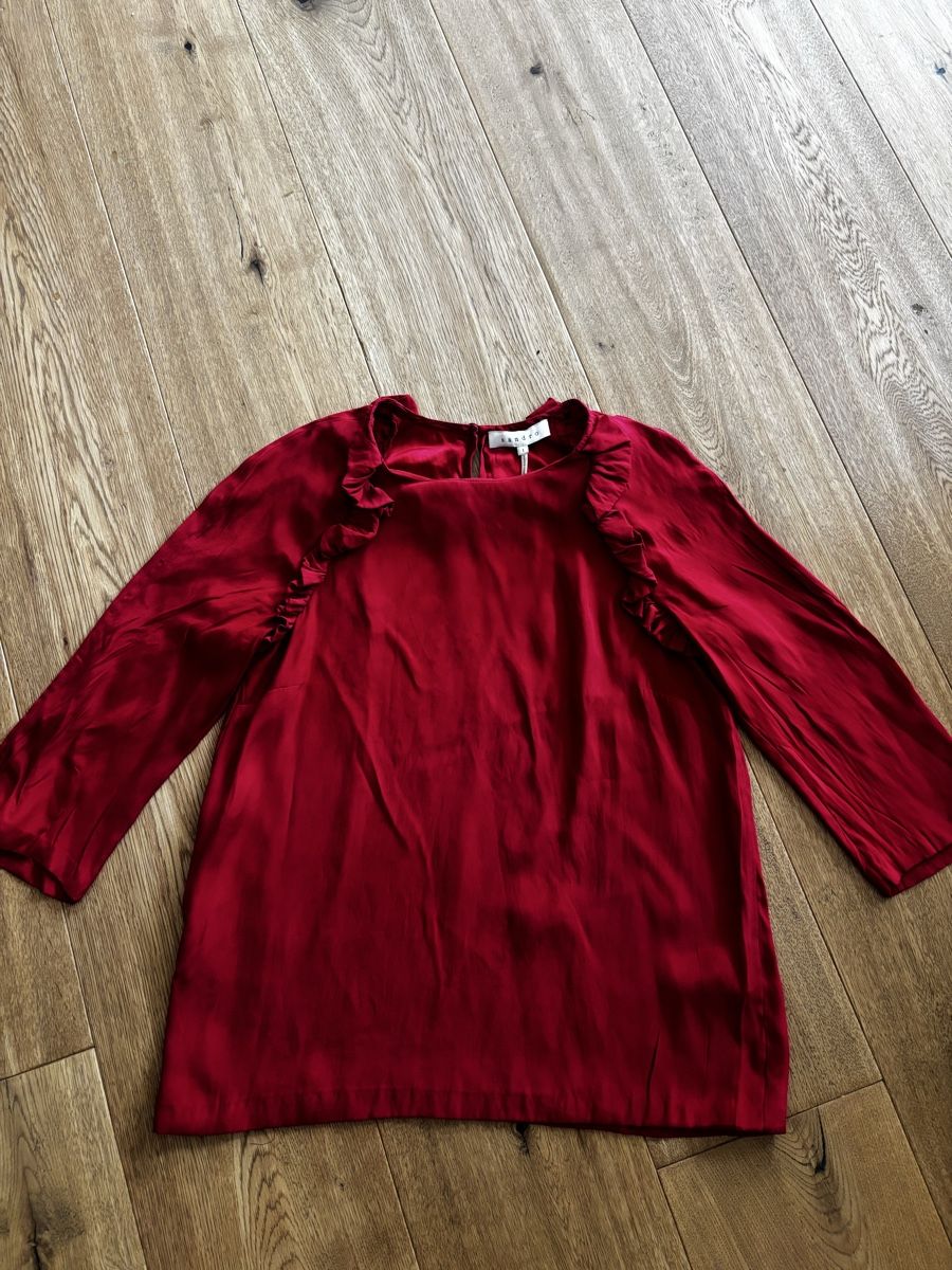 Sandro Camicette: Sandro top 100% Silk  – Nuovo (secondo la descrizione) da Au ZH venduto da CLARISSE14