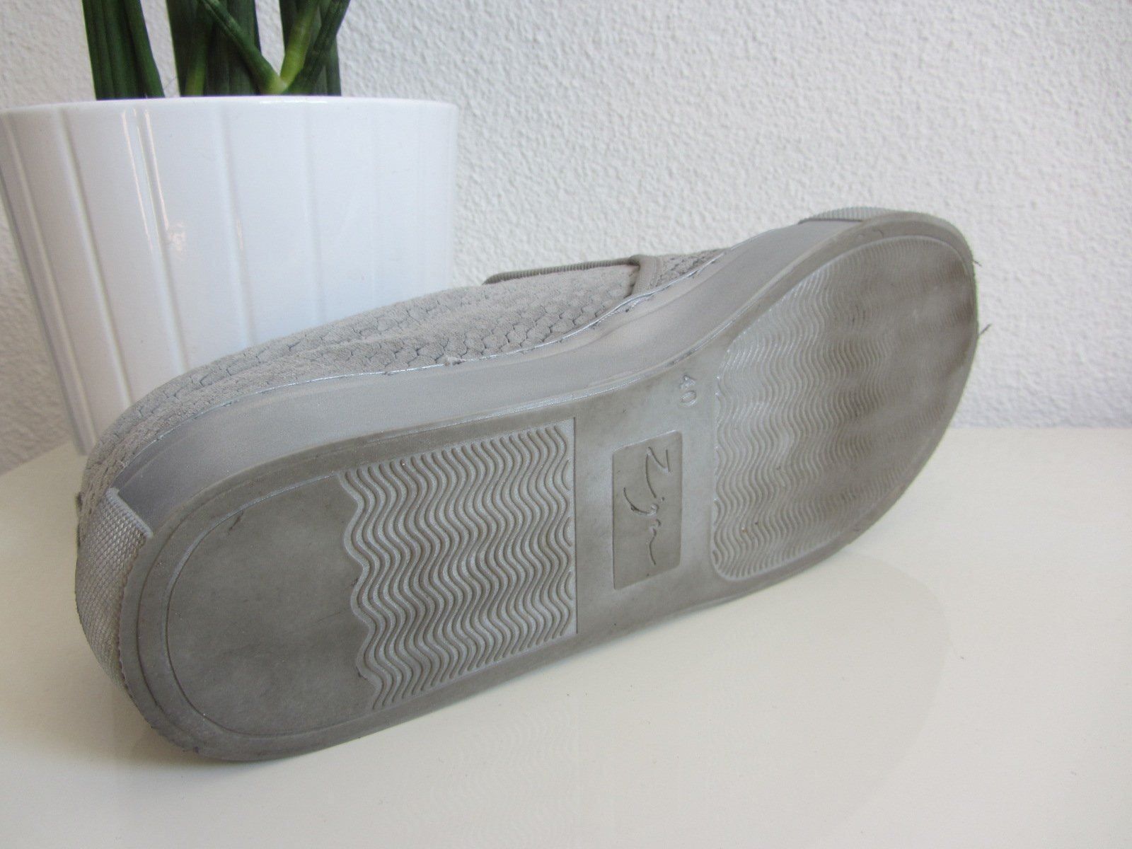 Scarpe da donna: ZIGN - Leder Schuhe silbergrau 40 – Usato da Zürich venduto da Diazaio 4