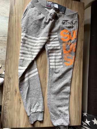 Trainerhose Superdry Gr. L