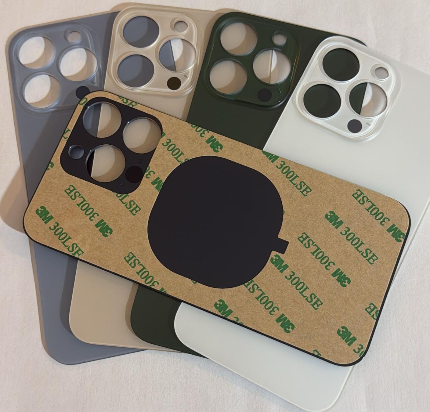 Apple Covers & Schutzfolien: Coque arrière Iphone 13 pro. – Neu und originalverpackt aus Leukerbad von mig_8bbp 1
