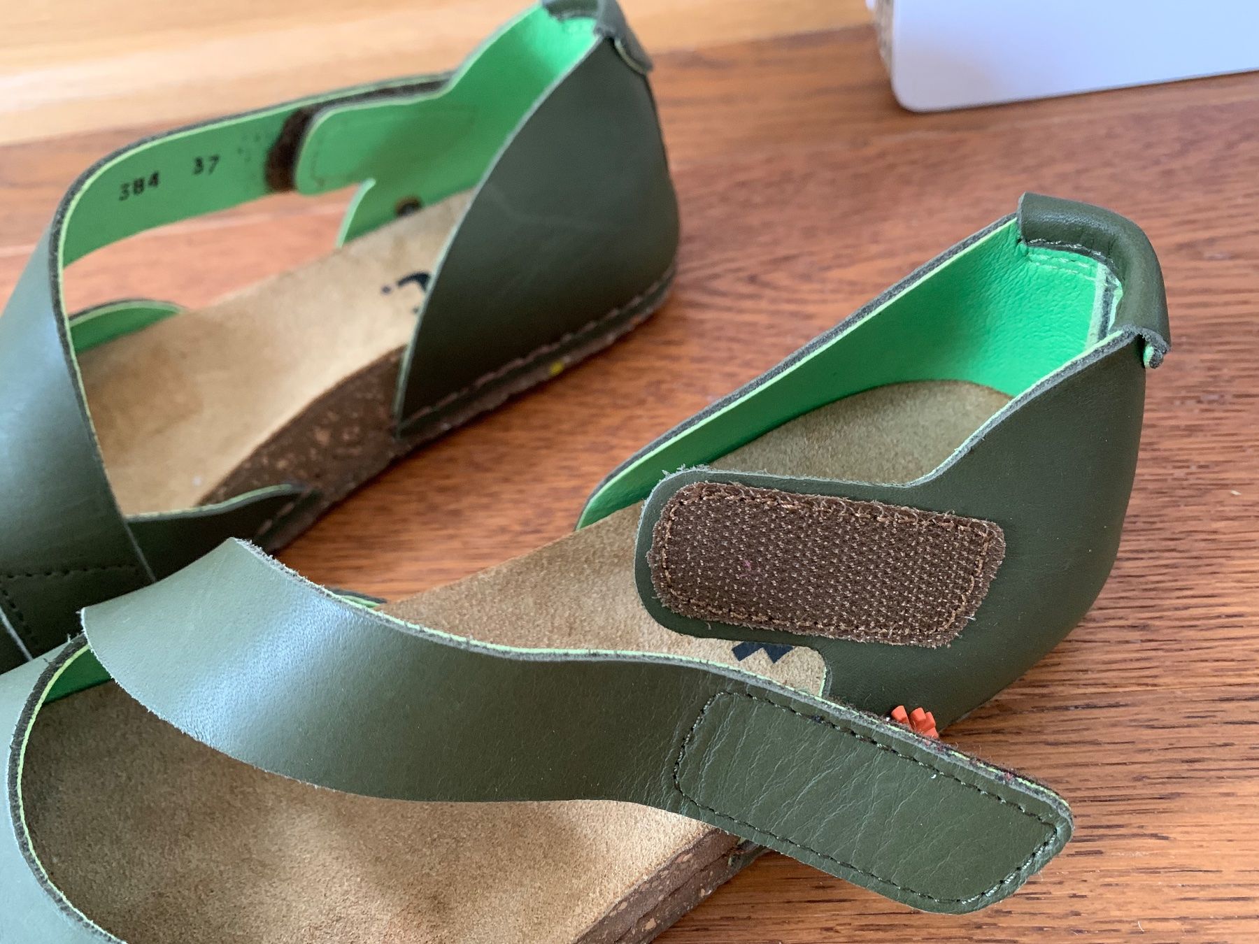 Art Scarpe da donna: Art Creta 384 olive Gr.37 – Nuovo (secondo la descrizione) da Zürich venduto da finsti 4