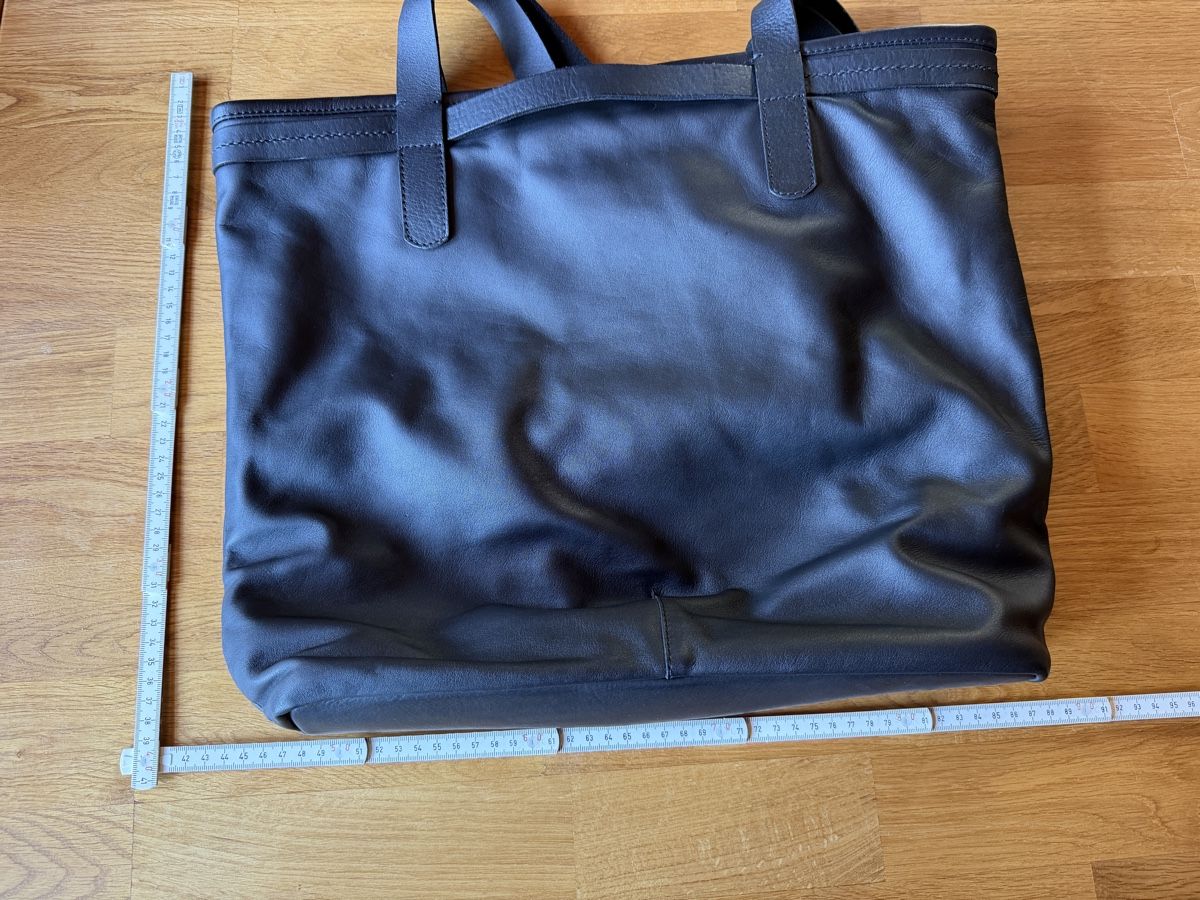 Borse da donna: Shadowhound Ledertasche schwarz Top neuer Zustand – Nuovo e nell'imballaggio originale da Meiringen venduto da Sokajina 4