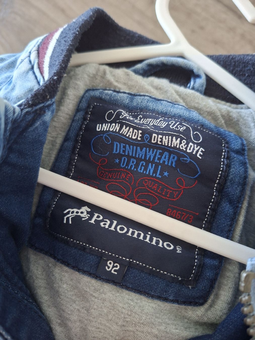 Giacche & Cappotti: Kinder Jeansjacke, Grösse 92 – Nuovo (secondo la descrizione) da Winterthur venduto da Ausmisten2026 2