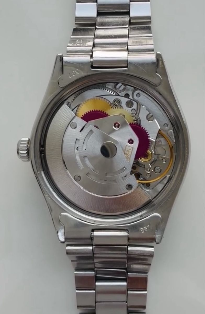 Rolex Montres: Rolex 1500 révisé avec certificat  – D'occasion à Cornol par swi_bv2w 9
