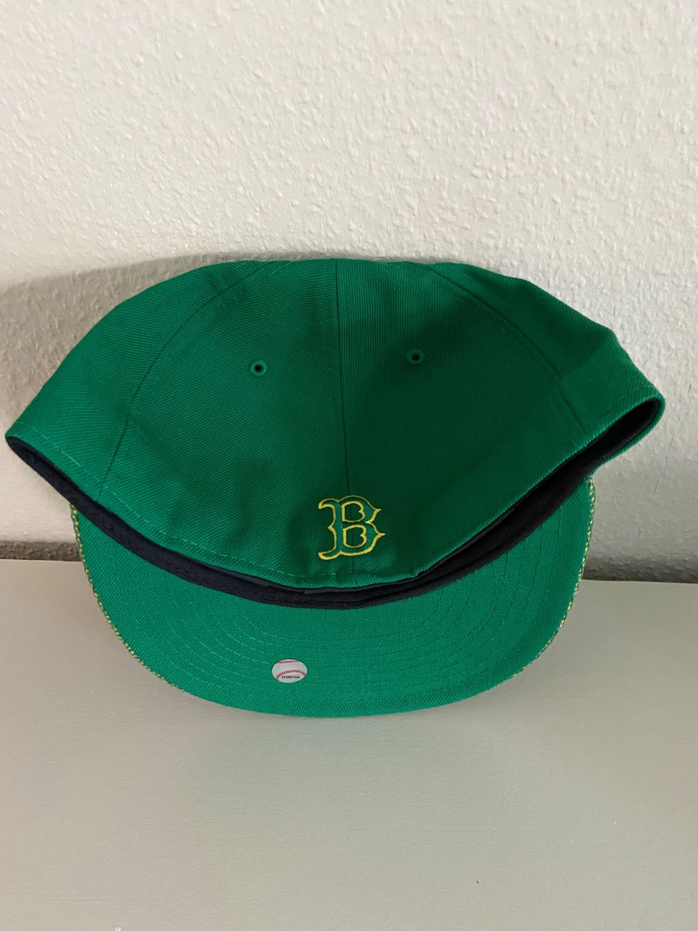 New Era Copricapi, berretti & cappellini: Boston Red Sox New Era Cap Gr. 7 3/8 – Usato da Muttenz venduto da nataschasia 1