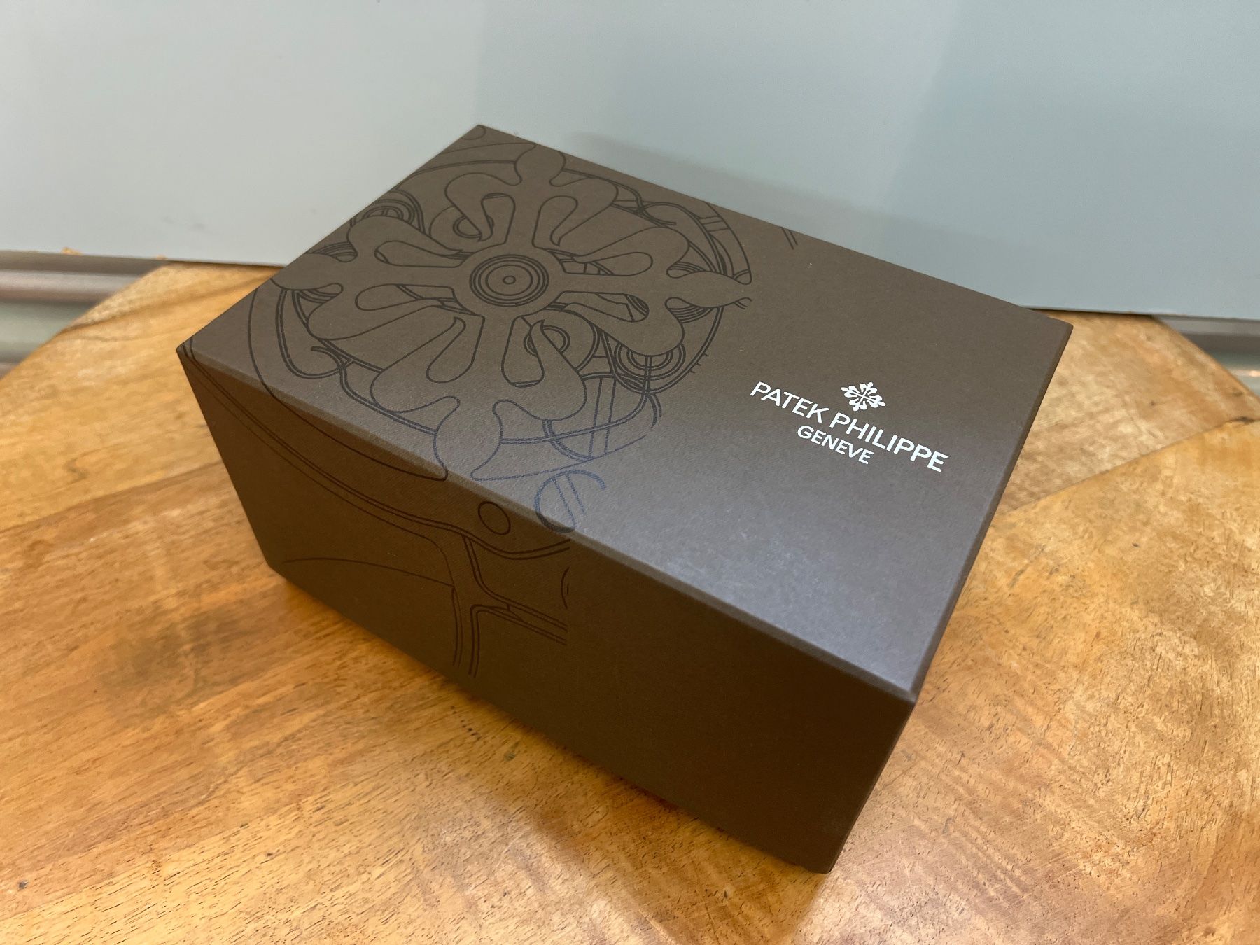 Patek Philippe Orologi: PATEK PHILIPPE Genève Uhrenbox – Usato da Otelfingen venduto da Yossi-68 9