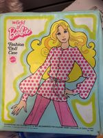 Vintage Barbie Koffer mit Puppen und Kleider, 70er!