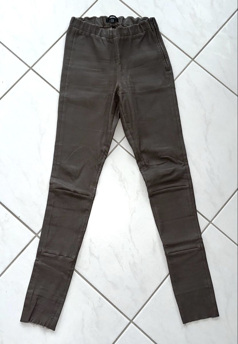 Pantaloni: ARMA LEDERHOSE GR. 36 – Usato da Unteraegeri venduto da MH203 4