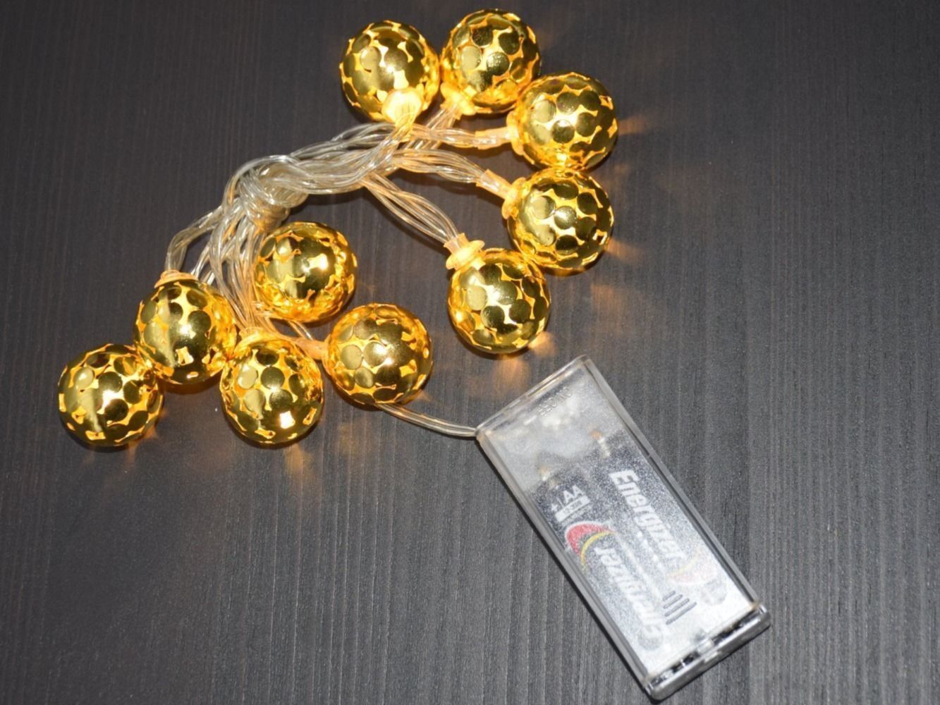 Ghirlande e barre luminose: Lichterkette 10 LED Goldbälle – Nuovo e nell'imballaggio originale da Wetzikon ZH venduto da Wetzicardo25 1
