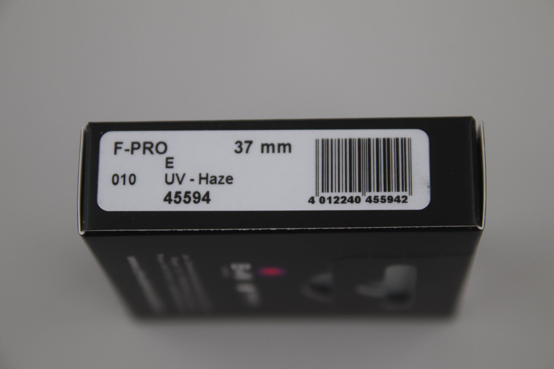 Filtri: B+W 37mm UV Filter / F-PRO – Nuovo e nell'imballaggio originale da Zofingen venduto da OWYSSAG 1