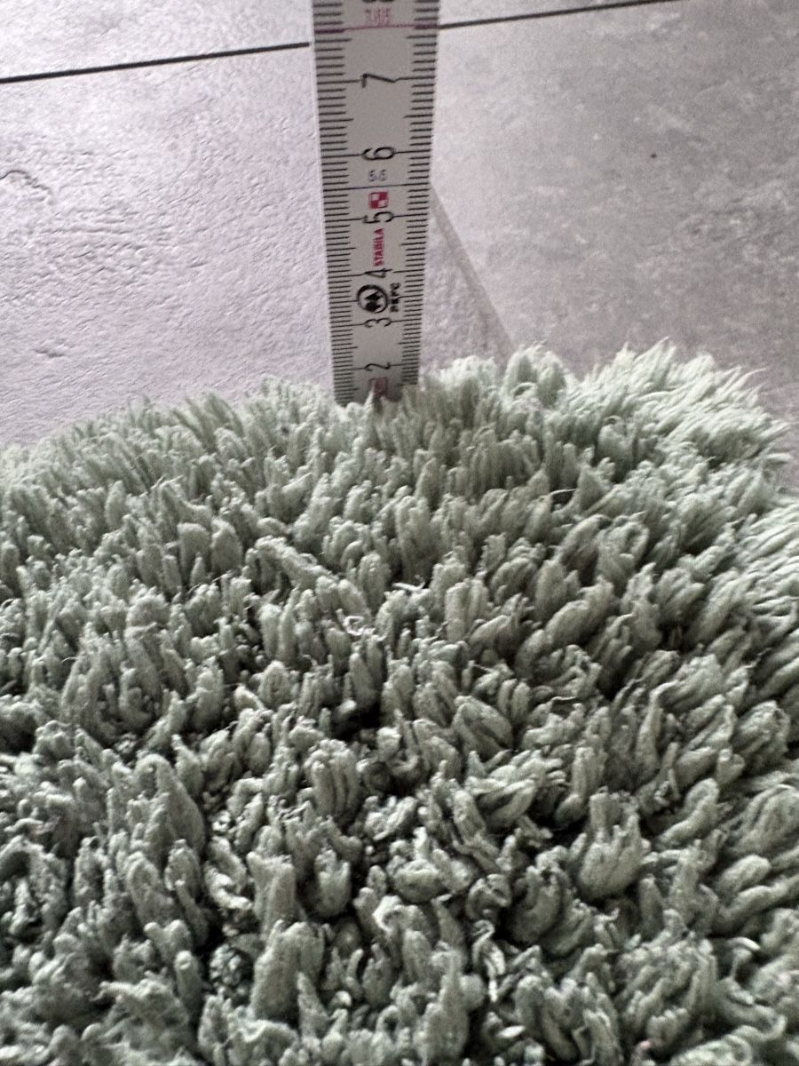 Tappeti: Badezimmerteppich Kaki Micasa 50x60 cm – Usato da Jona venduto da glarnerland24 2