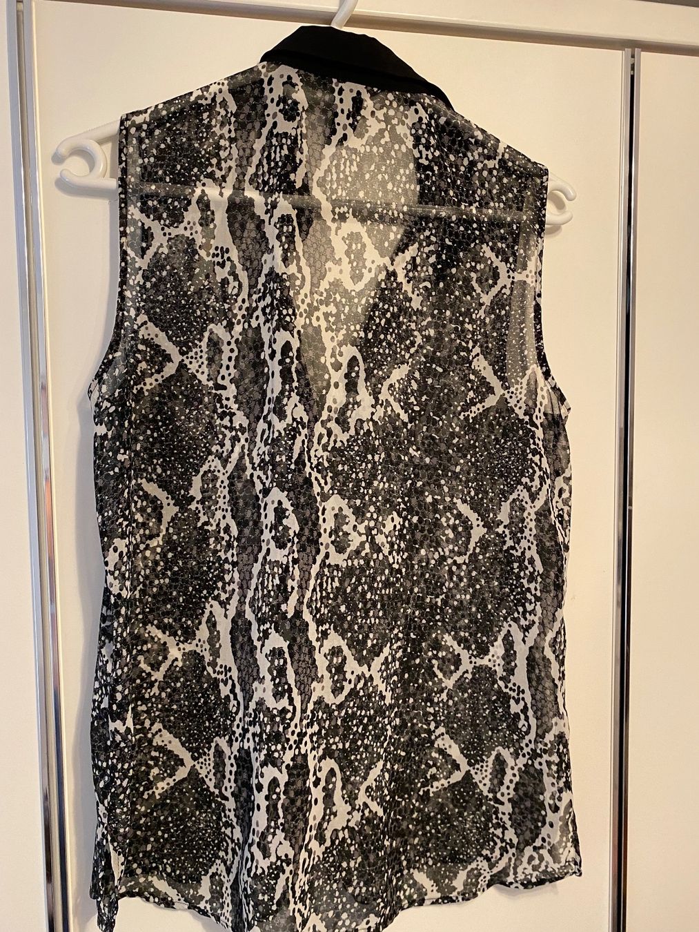 H&M Camicette: Damen Bluse von H&M gr.36 – Usato da Pfungen venduto da Sheki56 2