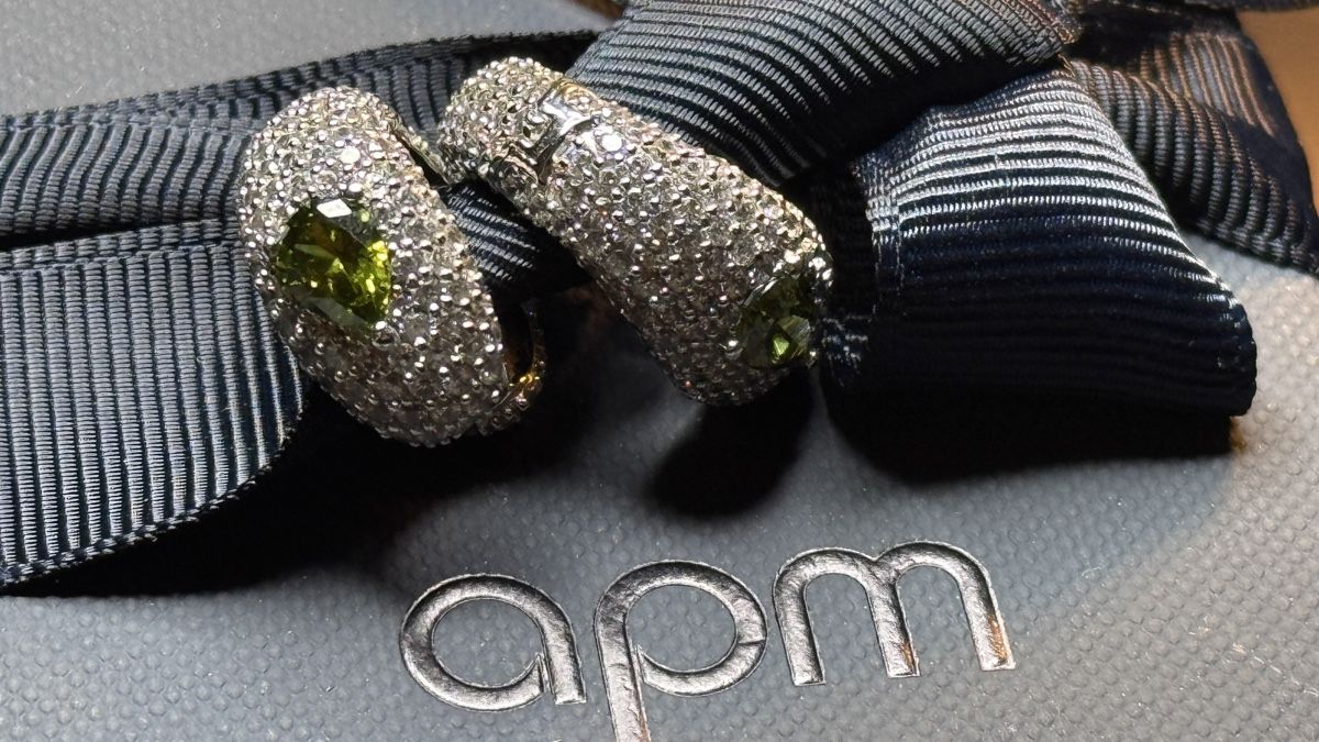 Orecchini pendenti & Orecchini a lobo: APM earrings – Usato da Grosshöchstetten venduto da 532299487 1