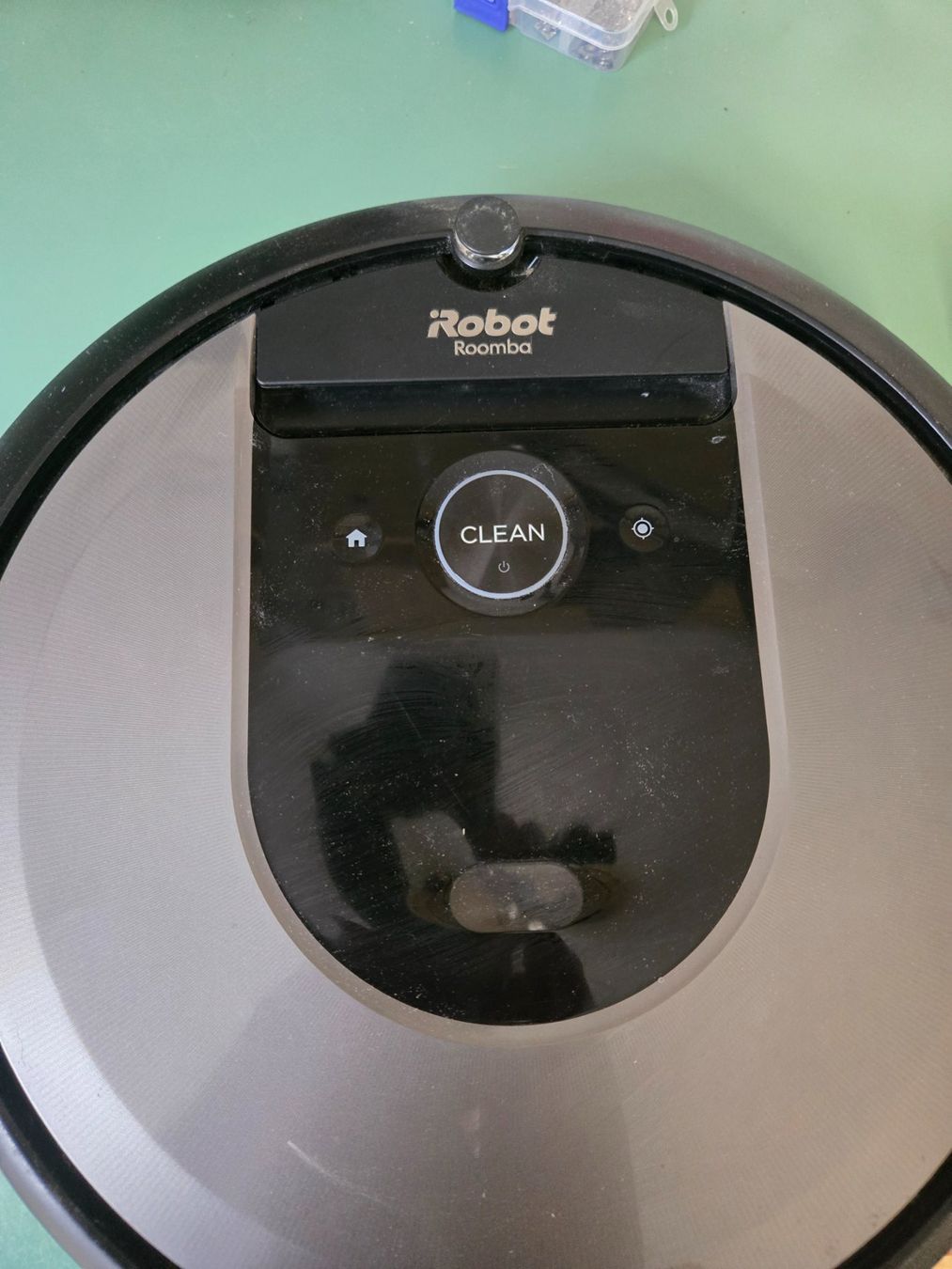 Irobot Aspirateurs & Accessoires: Irobot Roomba I7 – D'occasion à Crémines par Blakedrake 1