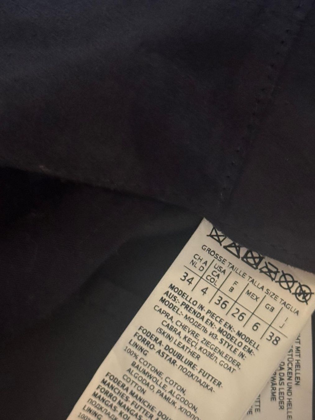 Max Mara Jacken: Weekend Max Mara Wildleder Jacke, Dunkelblau, Gr. 38 – Neu (gemäss Beschreibung) aus Zürich von dub_tj95 3