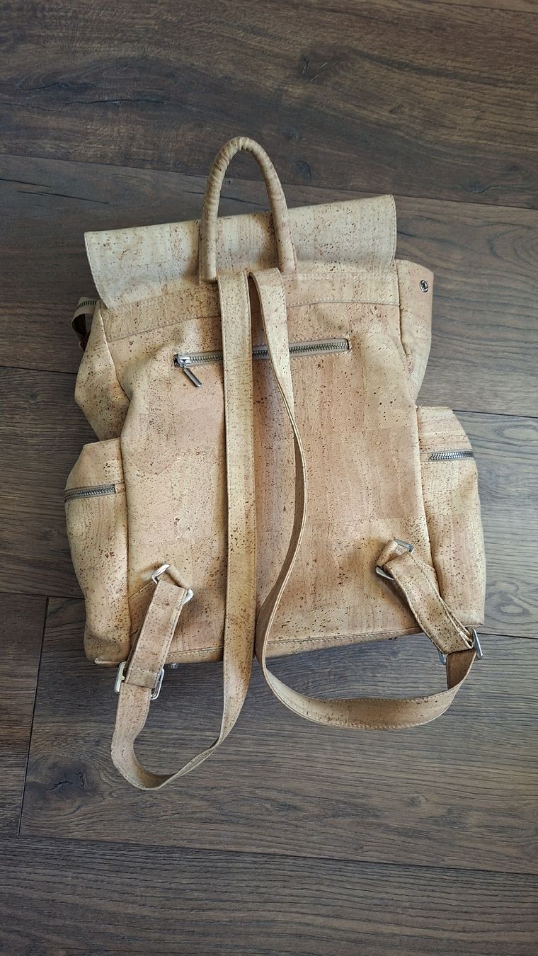Rucksäcke: Rucksack Kork – Gebraucht aus Leuzigen von Likeacharmer 4