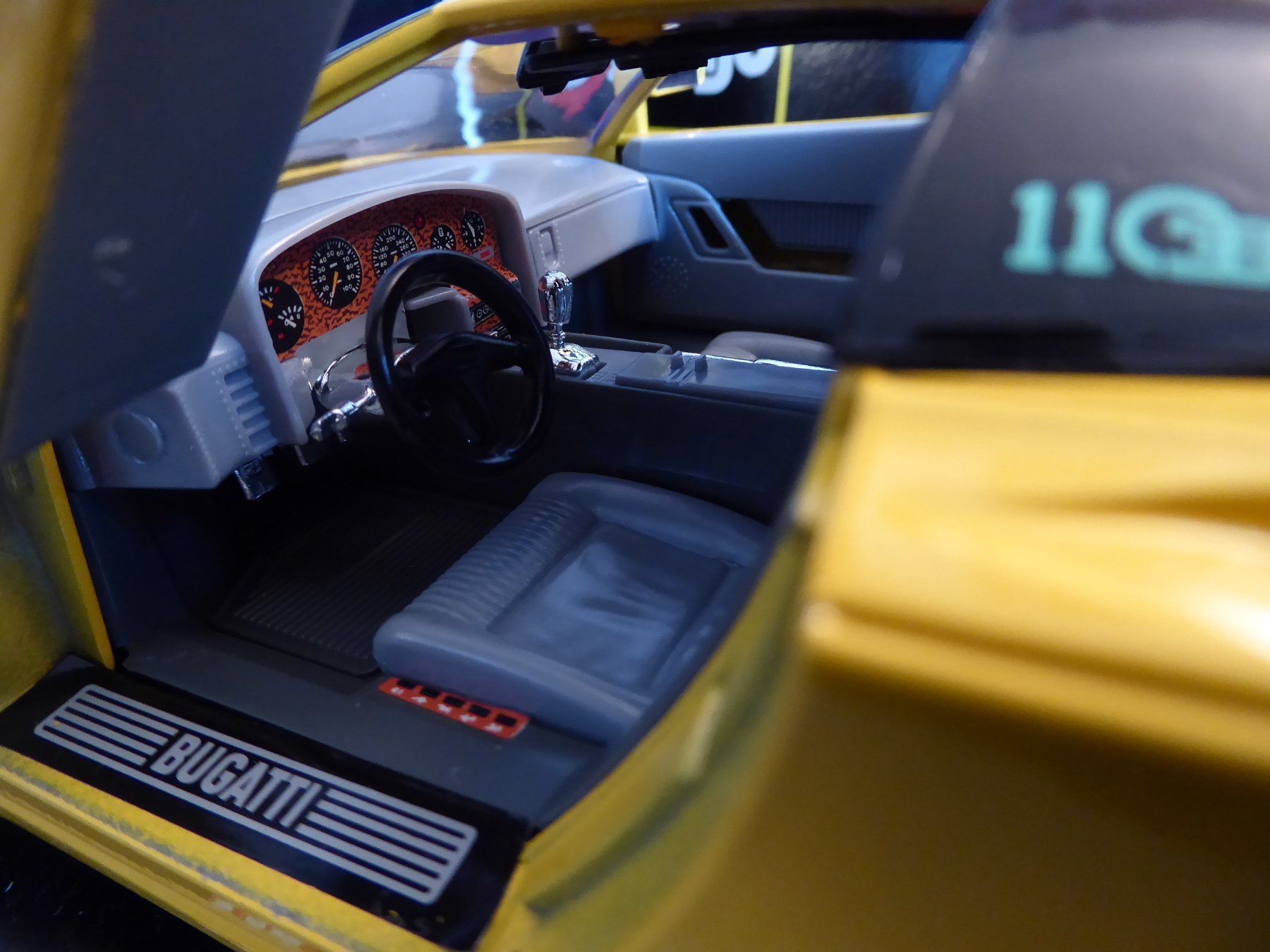 Bugatti Modellini d'auto: Bugatti EB 110 1991 1:18 – Nuovo (secondo la descrizione) da Hettlingen venduto da Zambole 2