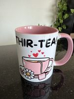 Tasse "Thir-tea" pink weiss guter Zustand 
