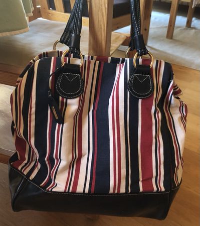 TASCHE von L.CREDI
