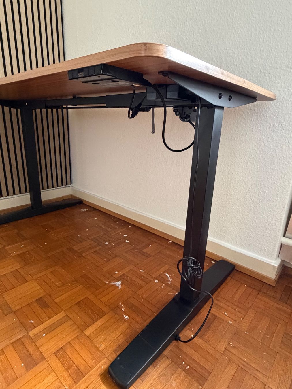 Scrivanie: Bureau électrique bois hauteur réglable – Usato da Romont FR venduto da baby_ray17 3