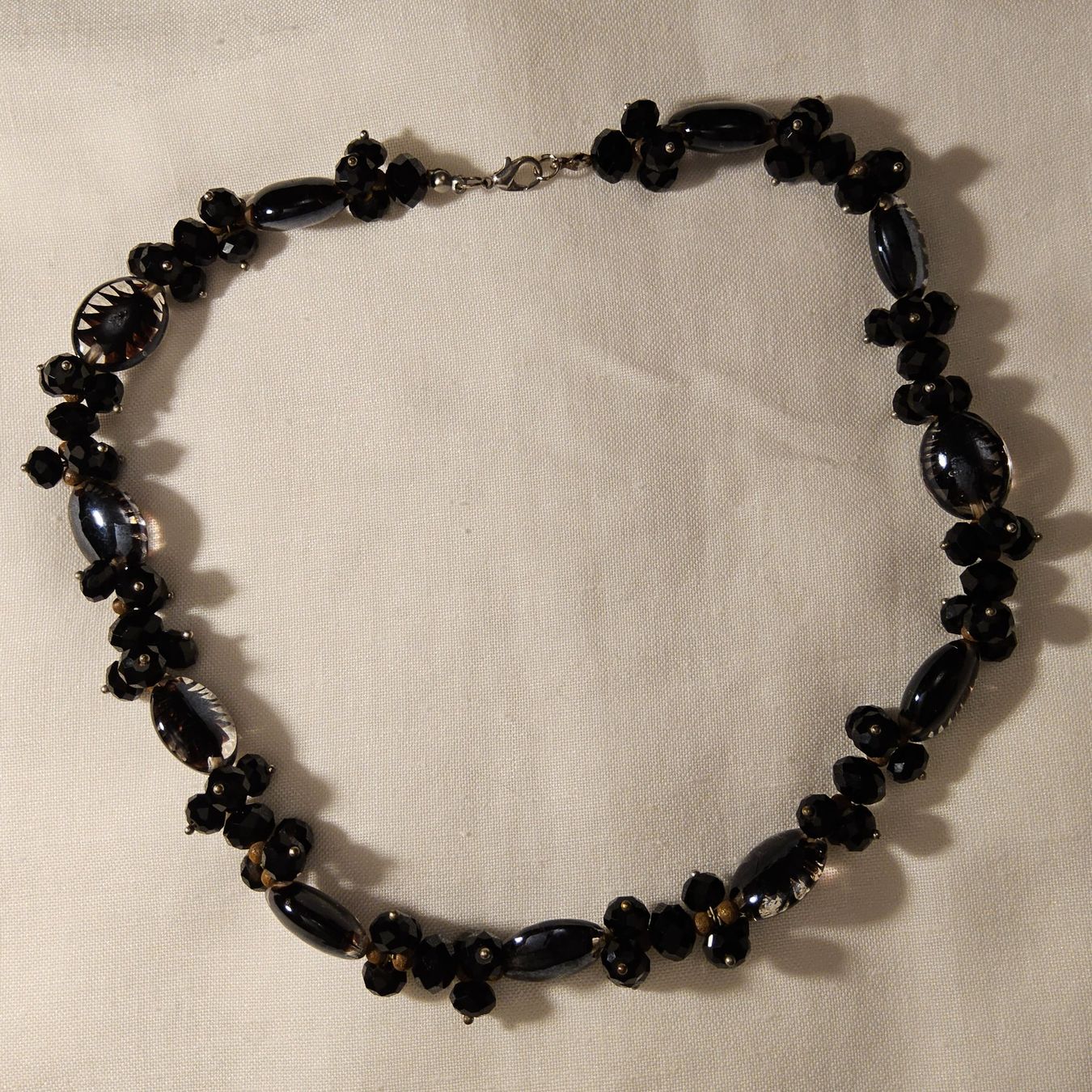 Gablonzer Ketten: Alte Gablonzer schwarze Halskette, Collier ca. 1950er – Gebraucht aus Zürich von philpip 3