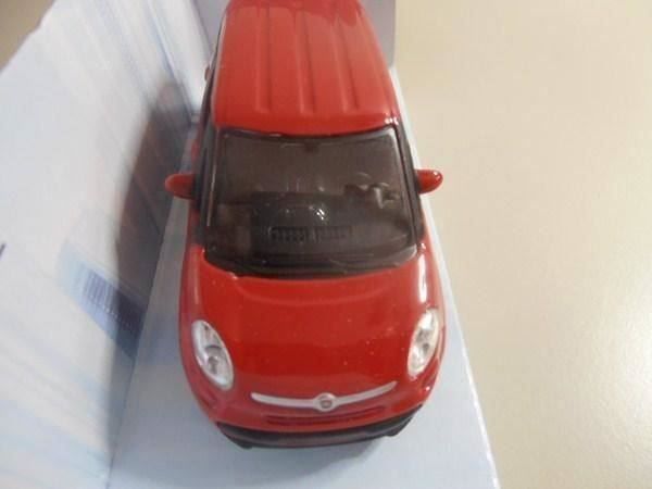 Fiat Modellautos: Fiat 500 L , Mondomotors , 1:43 – Neu und originalverpackt aus Goldach von Feivel9 5
