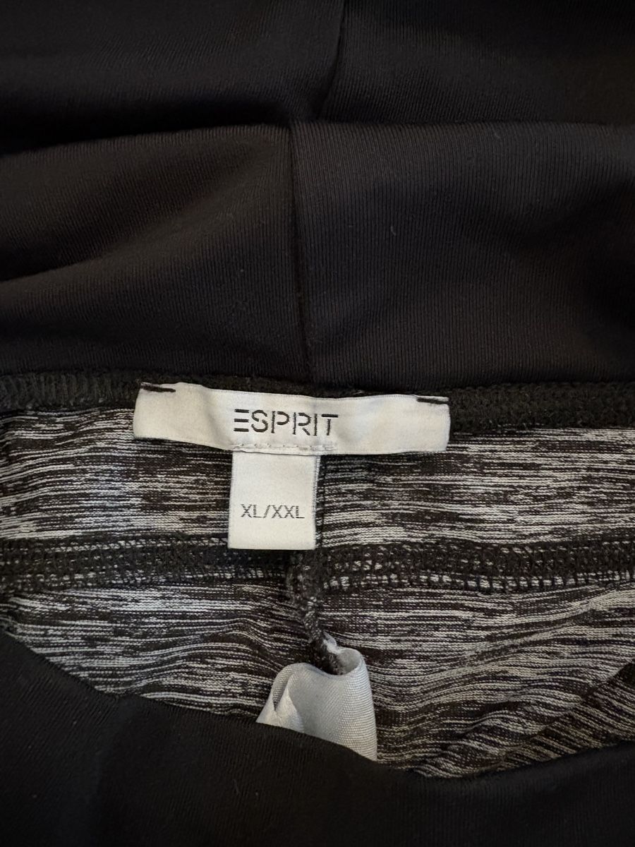 Esprit Pantaloni: ESPRIT Umstandstrainerhose – Usato da Langnau am Albis venduto da SaskiaR01 2