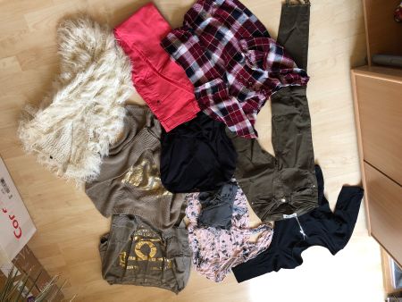 Kleider-Paket 34