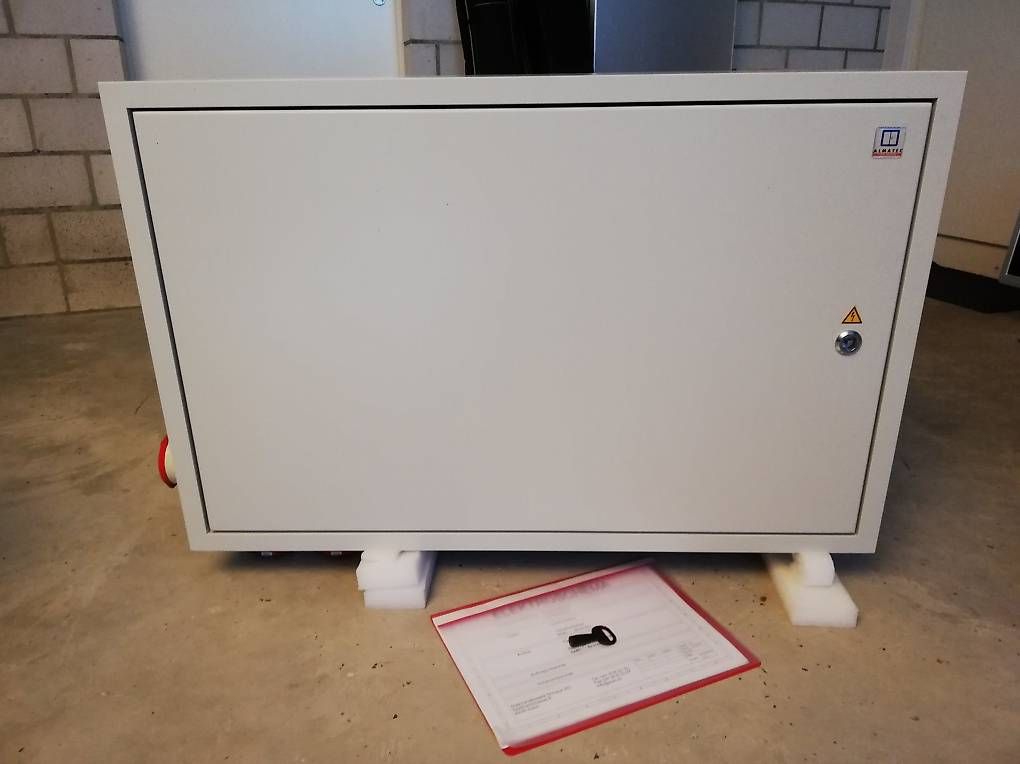 Elektrotechnik: Elektroverteiler – Neu (gemäss Beschreibung) aus Lauerz von Joe_88 3