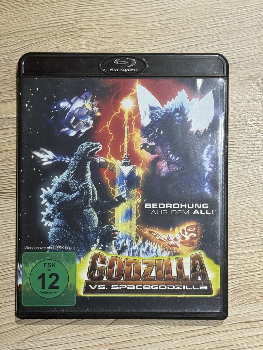 Tutti i DVDs: Godzilla vs Spacegodzilla – Usato da Winterberg ZH venduto da Godzilla-vs-Shimo