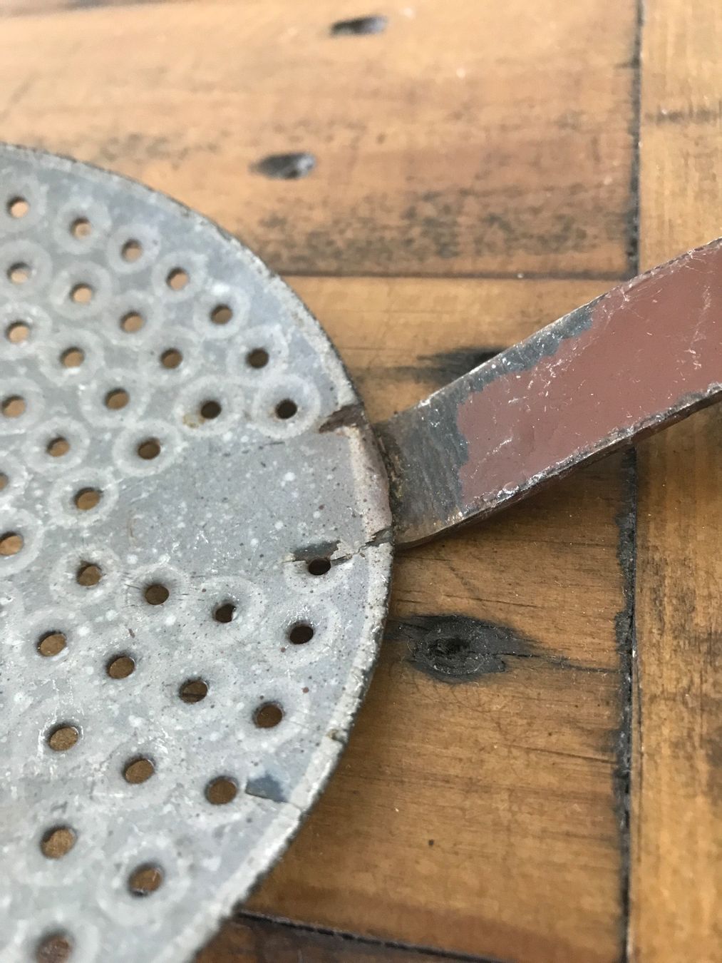 Löffel: Alte Schöpfkelle Schaumkelle Emaille – Gebraucht aus Rapperswil SG von cosiba01 4