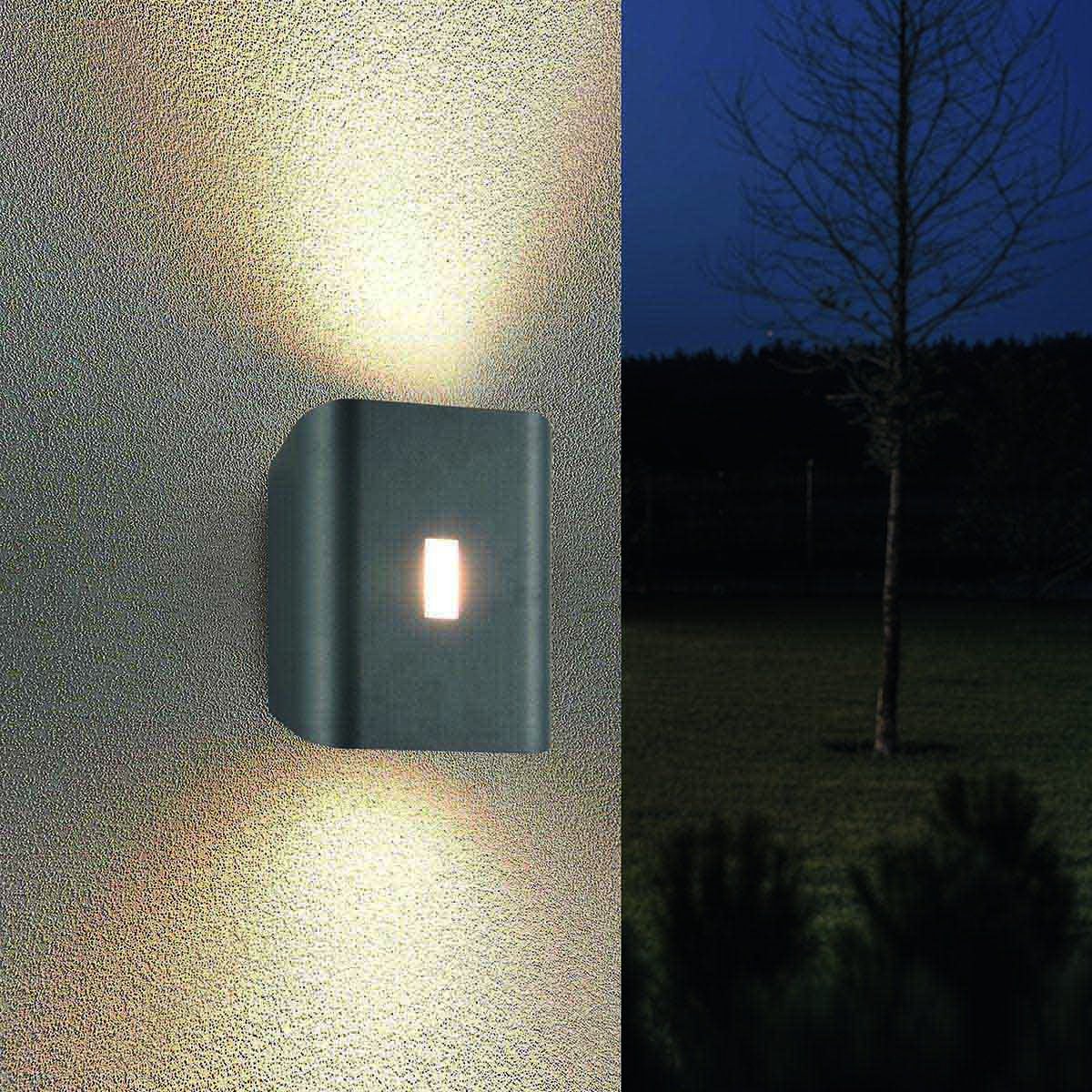Lampen: Aussen Wandleuchte, IP54, 20 cm Höhe – Neu (gemäss Beschreibung) aus Kreuzlingen von Smart-Light