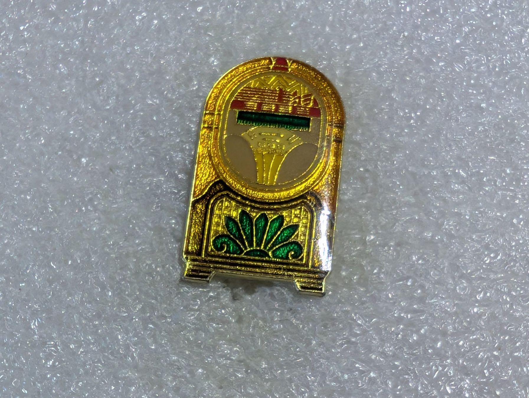 Placchette & Badge: Ansteckpin 190: Jukebox – Usato da Oppligen venduto da Pin-Fall-Shop