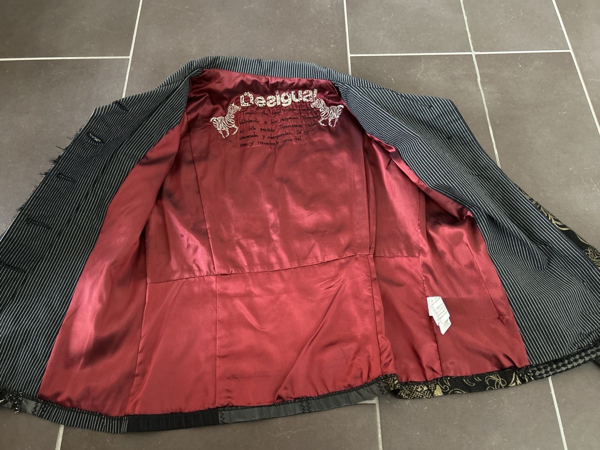 Desigual Giacche: Desigual Jacke Blazer Gr. 38 – Usato da Winterthur venduto da Guizza93 2