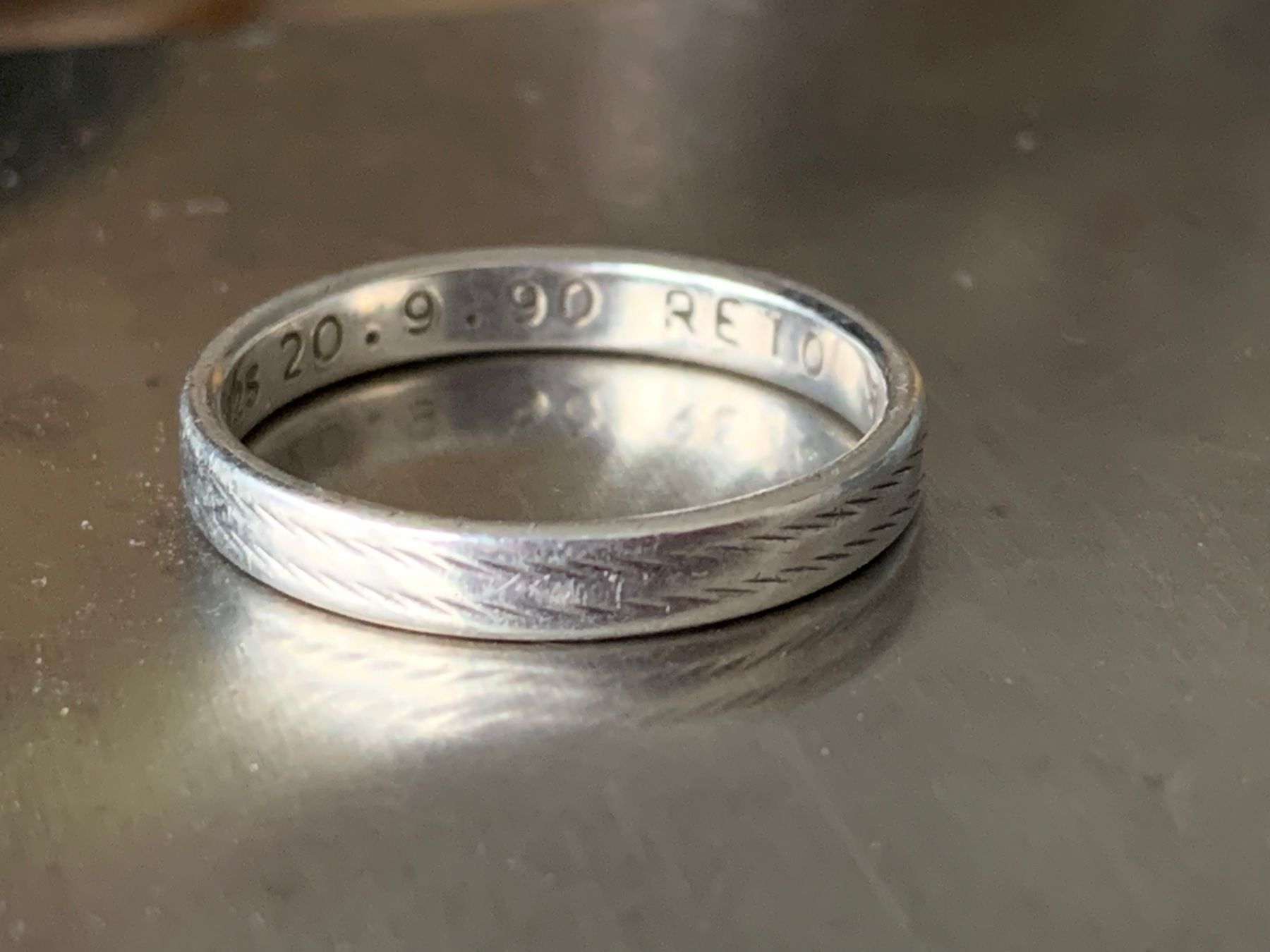 Anelli: Silberring doppel schraffur 53 – Usato da Laufen venduto da Bellebellezza 6