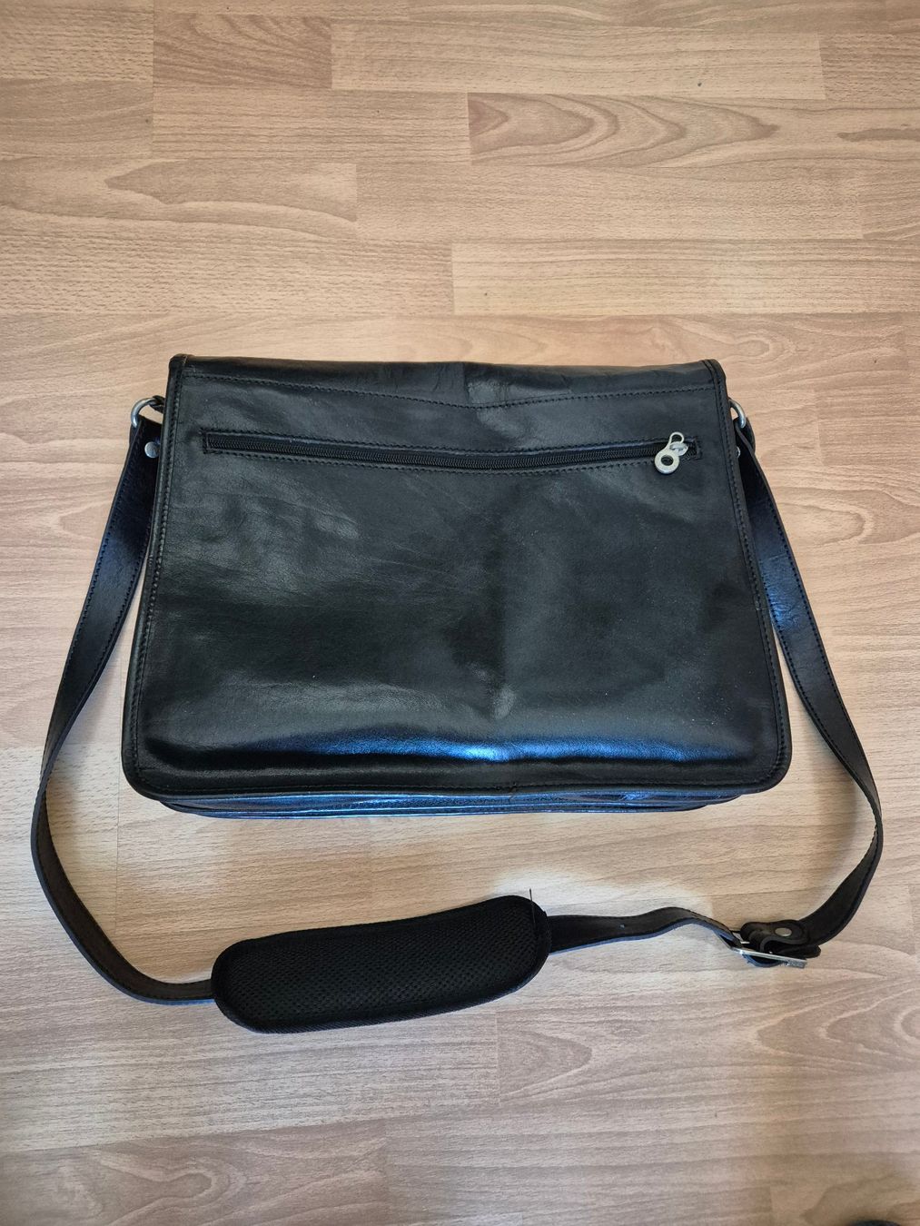 Taschen: Herren Umhänge Tasche (Tracolla) Computer Tasche – Neu und originalverpackt aus St. Gallen von Demos86 3