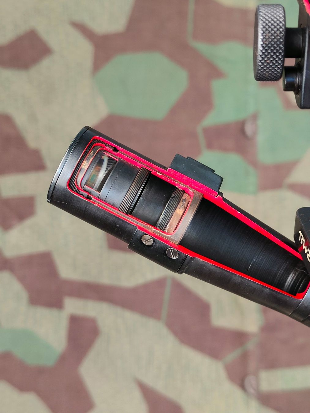 Schweizer Armee Uniformi: Richtaufsatz Schnittmodell zu Kanone – Usato da Bauma venduto da SwissMilitaria 2
