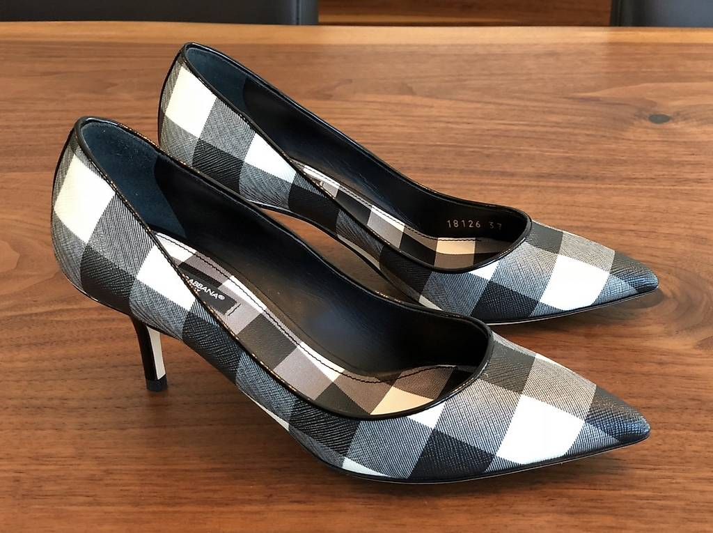 Scarpe da donna: Dolce & Gabbana Pump, gr.37 (neu) – Usato da Hofstetten SO venduto da Katharina_Nina_Nina 1