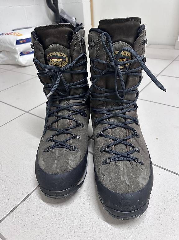 Scarpe da uomo: Meindl Winter Trackingschuh – Usato da Kirchberg BE venduto da monikakurath 2