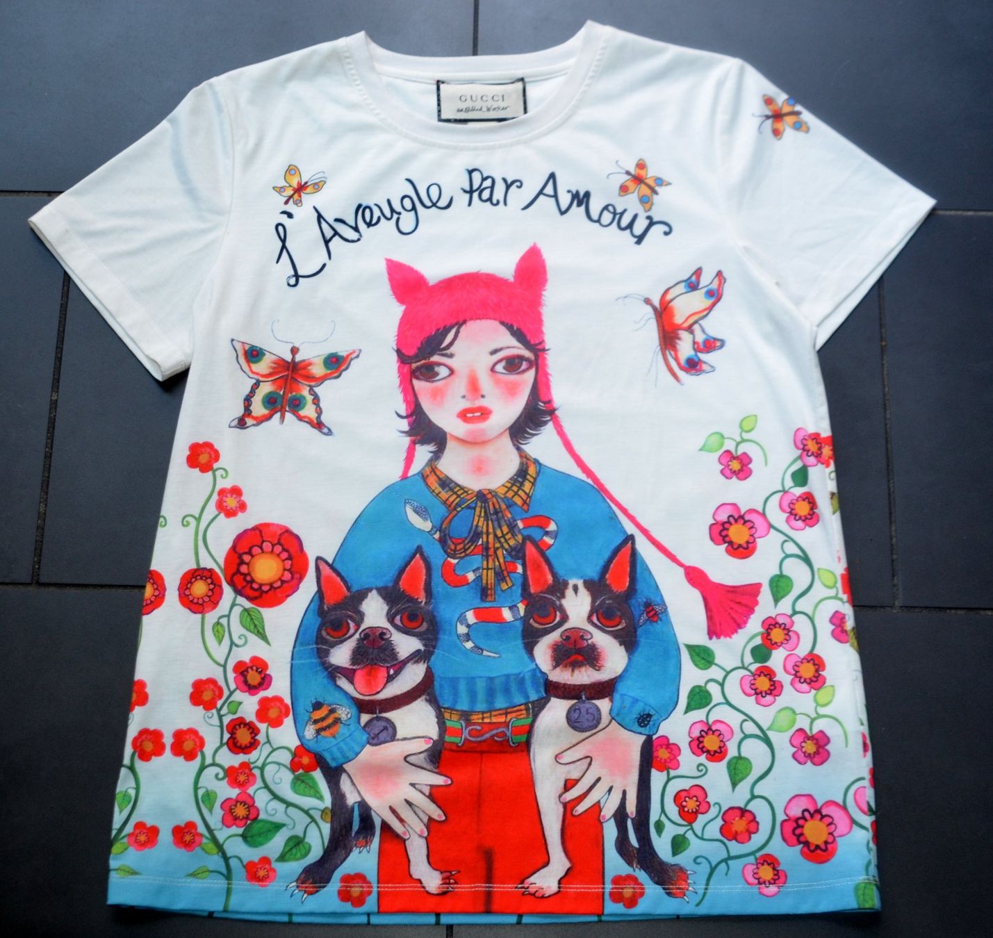 Gucci T-shirt: Gucci T-Shirt  S/M – Usato da Collonges venduto da Allegree