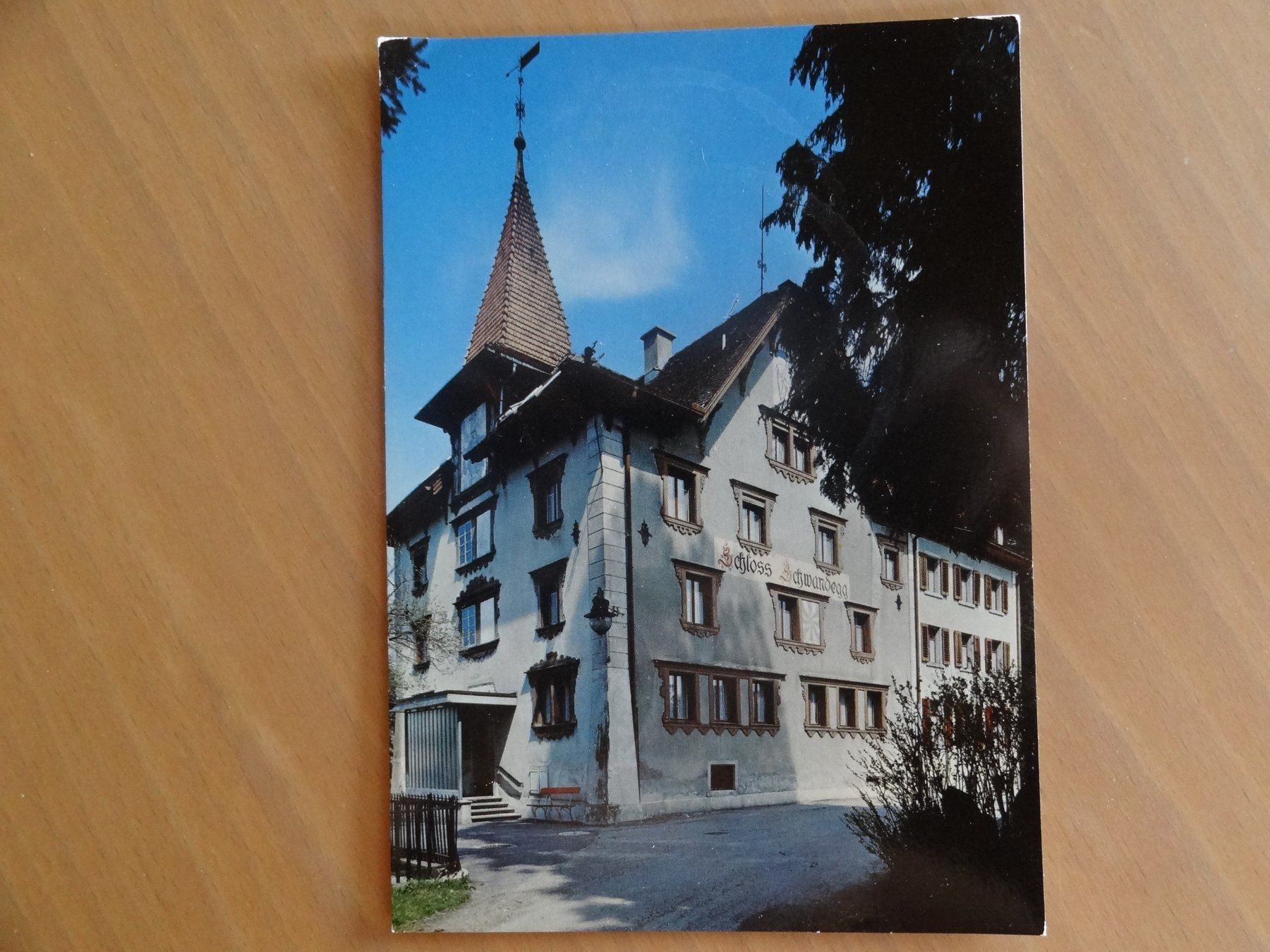 Cartoline postali: Menzingen - Schloss Schwandegg - 1987 – Usato da St Léonard venduto da Riglin