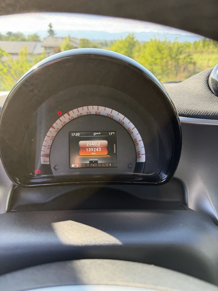 Smart Autos: Smart Fortwo coupé  – D'occasion à Ovronnaz par dri_dq2v 7