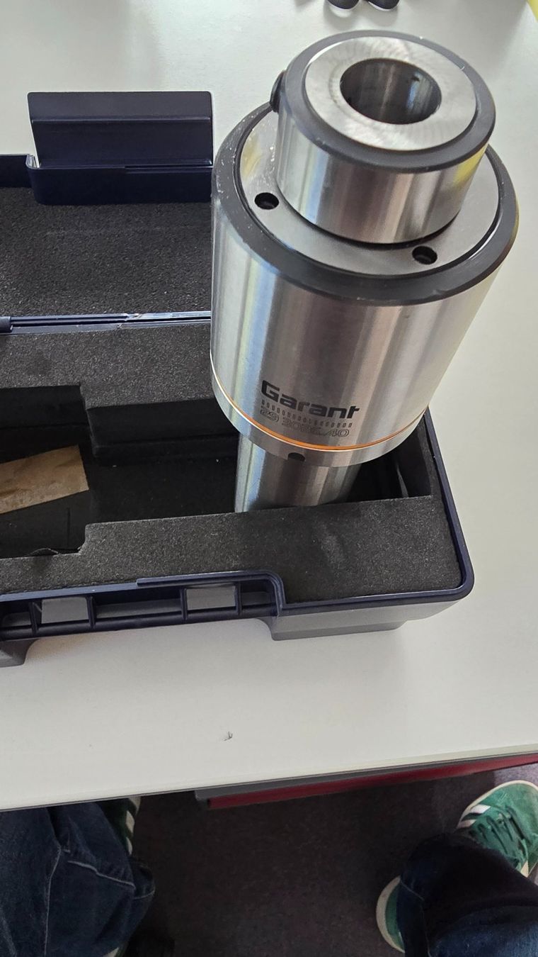 Tutti gli attrezzi: Profilräumhalter metrisch ⌀ d = 16 mm – Usato da Wünnewil venduto da ROBOR-CHACO-AG 1