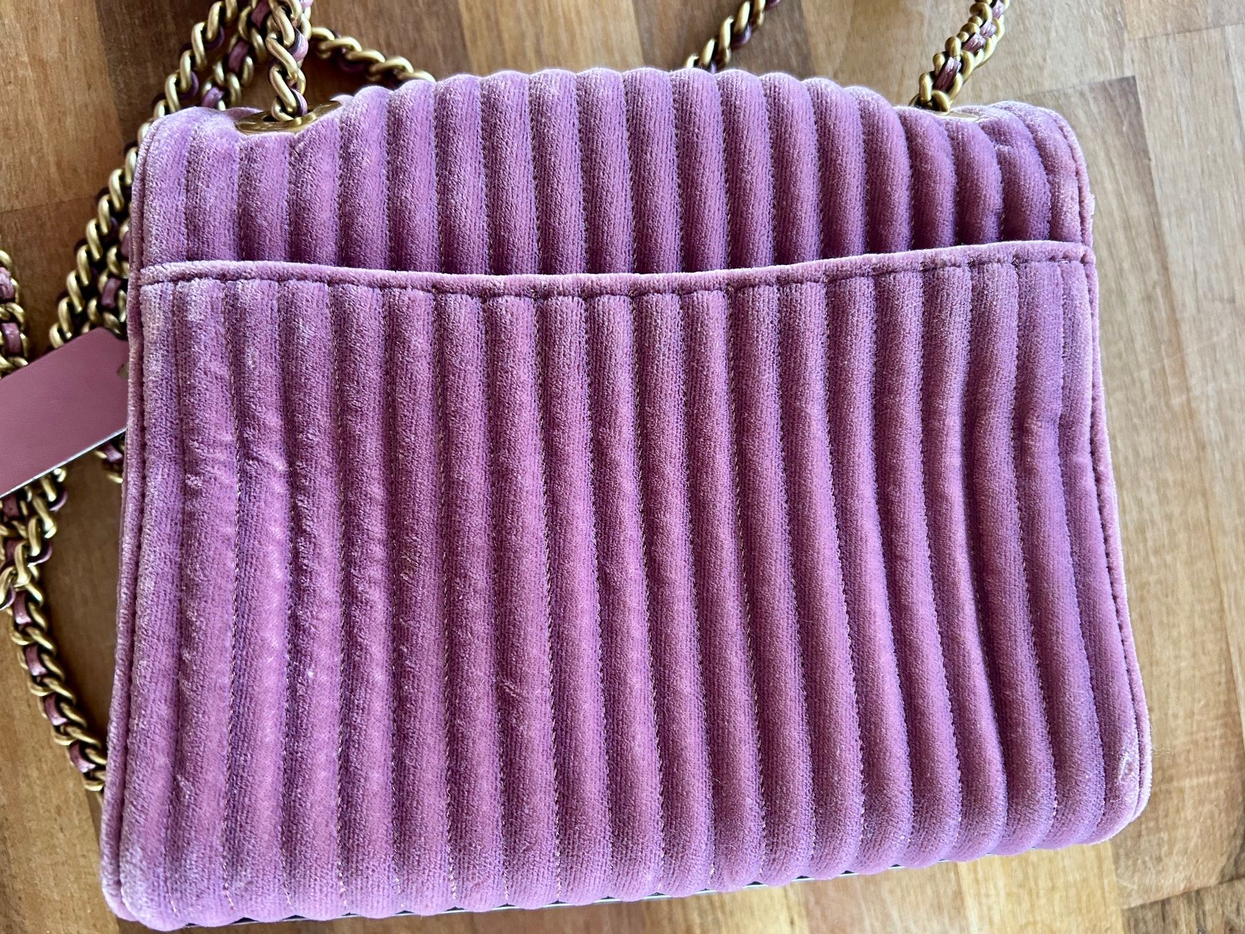 Coach Borse da donna: Coach handbag pink velvet – Usato da Täuffelen venduto da jcbettinelli 3